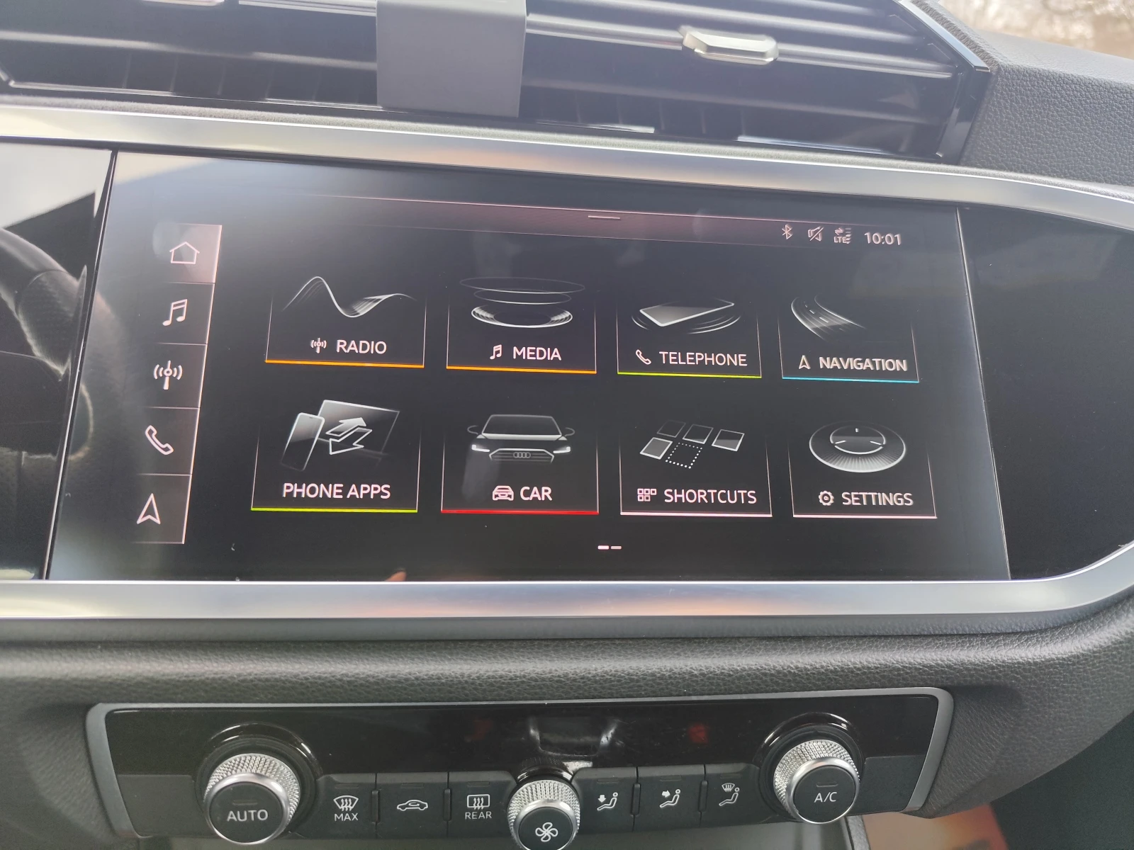 Audi Q3 Sportback 40* 2.0TDi* QUATTRO* S-LINE* , снимка 9 - Автомобили и джипове - 53910677