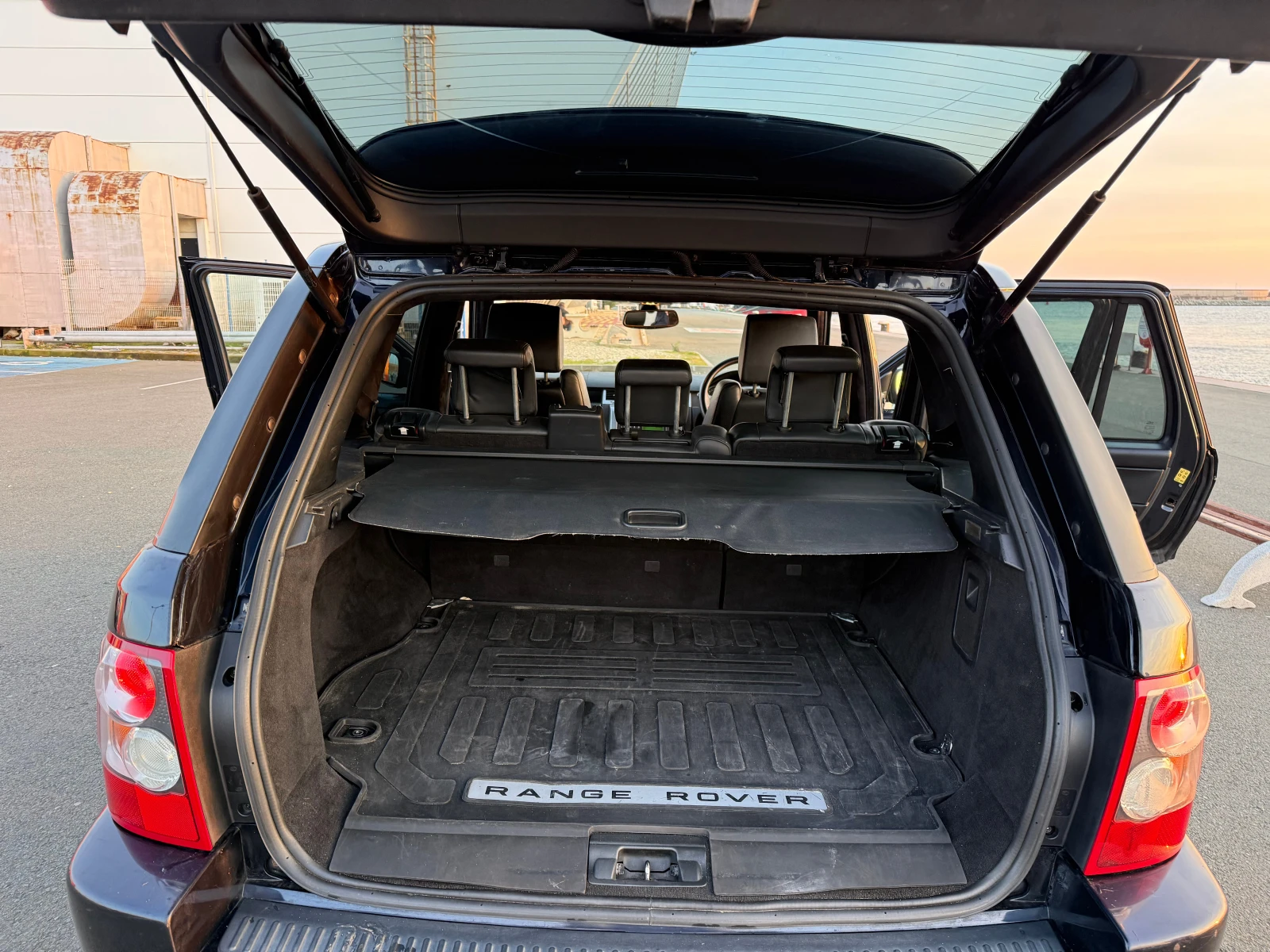 Land Rover Range Rover Sport 2.7D HSE, снимка 8 - Автомобили и джипове - 54126454