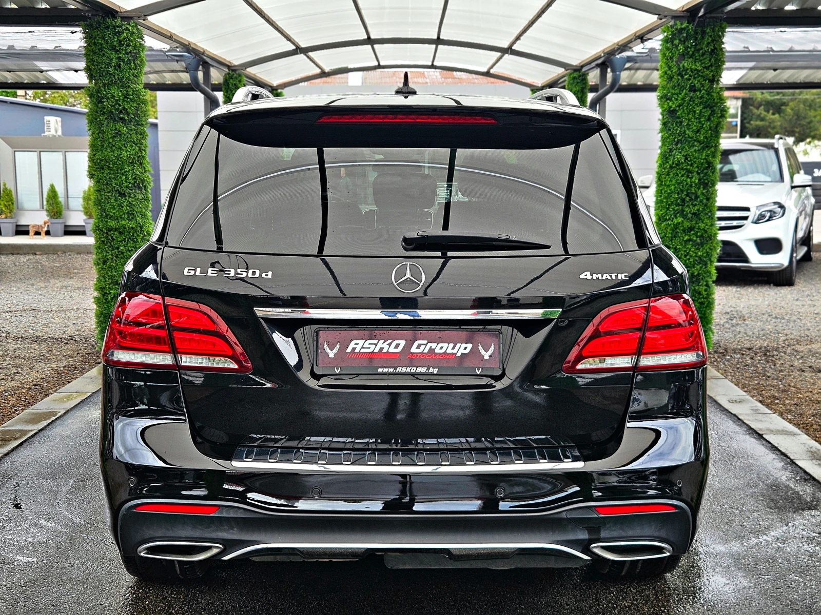 Mercedes-Benz GLE 350 AMG/OFFROAD PRO/PANO/360CAMERA/CAR PLAY/AMBIENT/LI, снимка 6 - Автомобили и джипове - 54454781