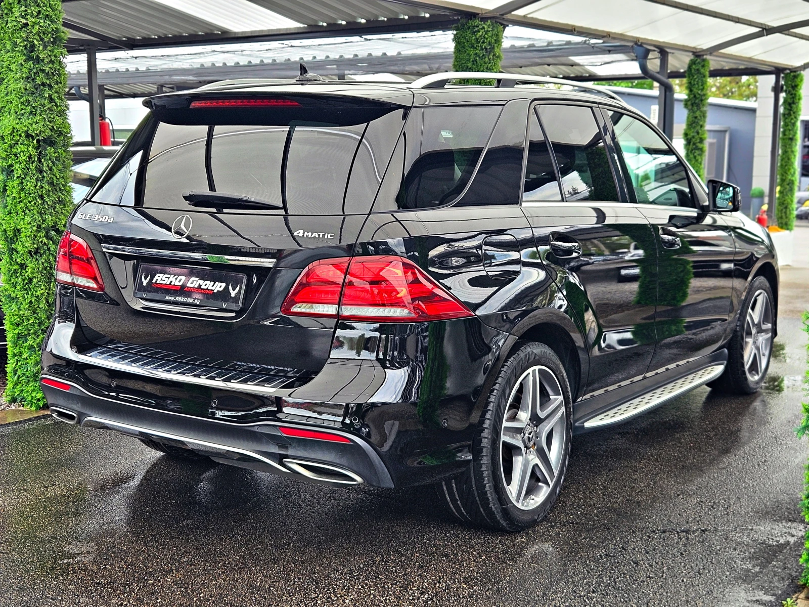 Mercedes-Benz GLE 350 AMG/OFFROAD PRO/PANO/360CAMERA/CAR PLAY/AMBIENT/LI, снимка 5 - Автомобили и джипове - 54454781