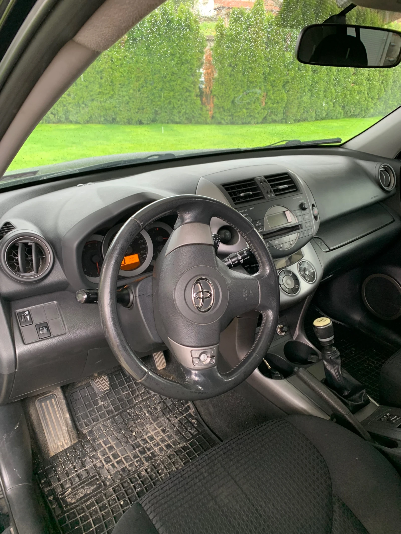 Toyota Rav4, снимка 8 - Автомобили и джипове - 54600007