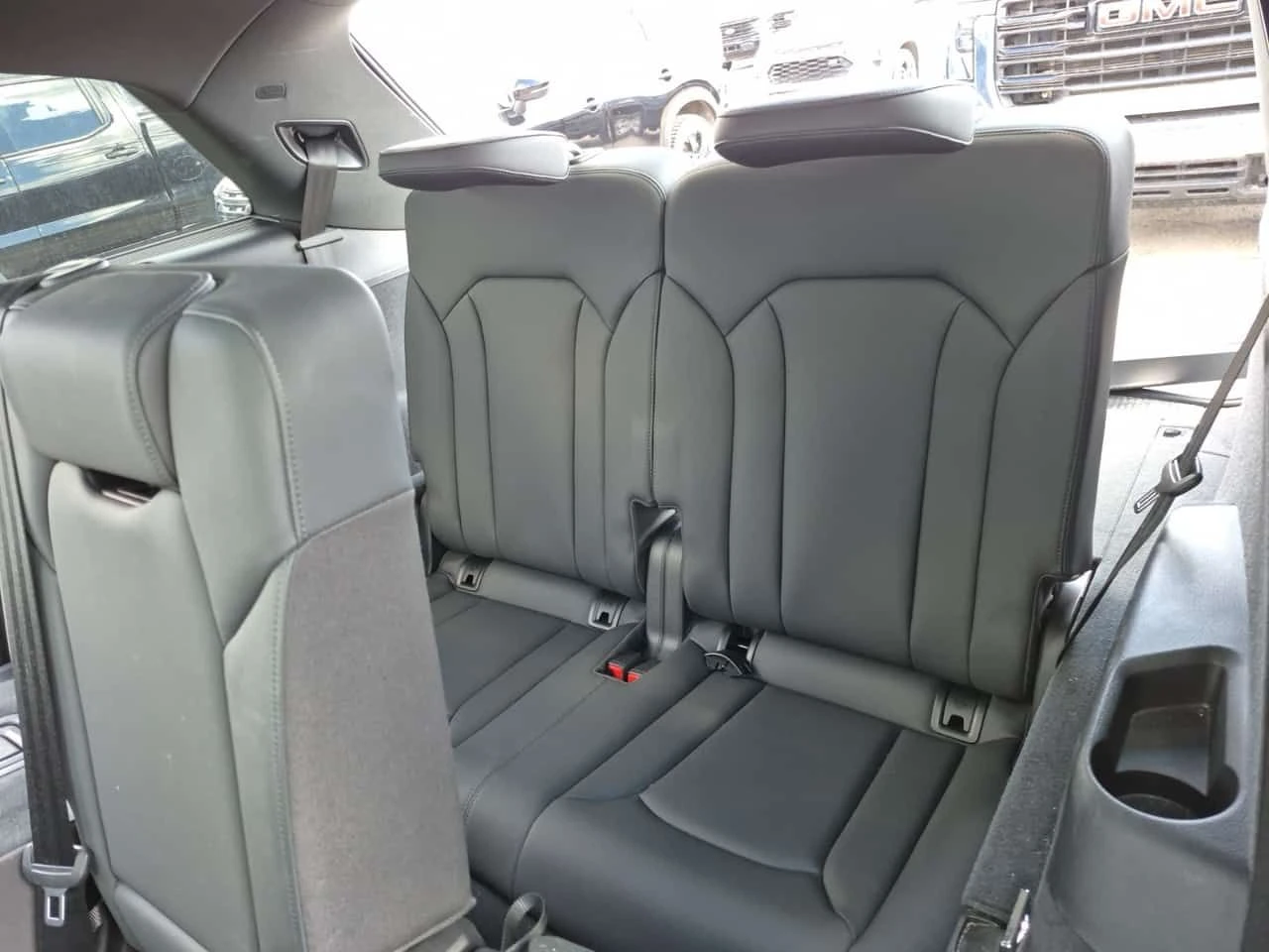 Audi Q7 S-Line * Един собственик * Без инциденти * От VW *, снимка 10 - Автомобили и джипове - 54758731