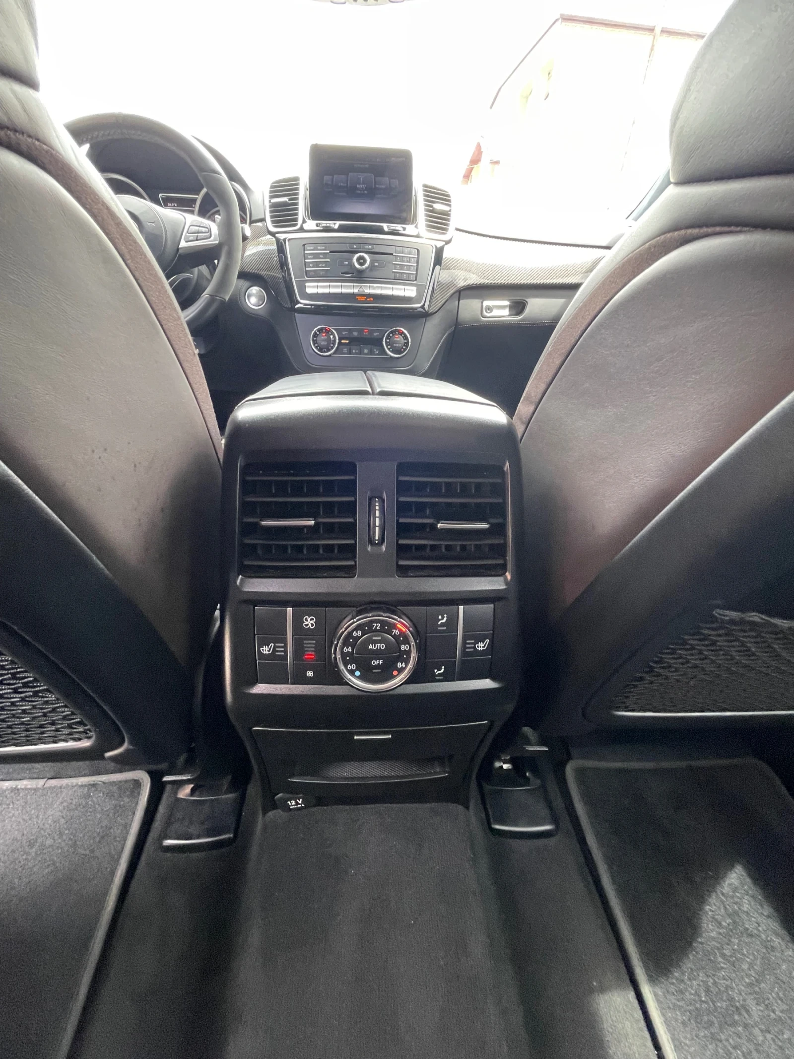 Mercedes-Benz GLS 63 AMG, снимка 17 - Автомобили и джипове - 55906808