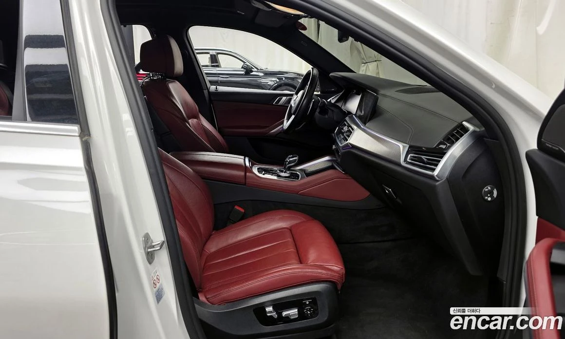 BMW X6 xDrive40i M Sport, снимка 10 - Автомобили и джипове - 56123404
