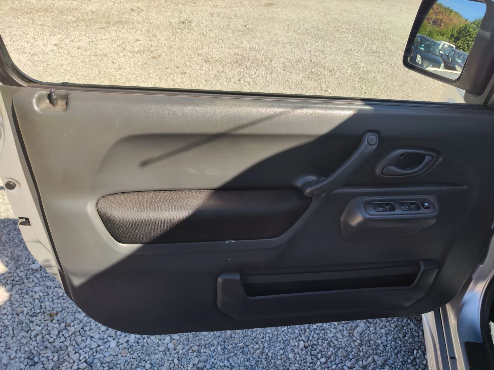 Suzuki Jimny 1.3 4#4 , снимка 11 - Автомобили и джипове - 56413868