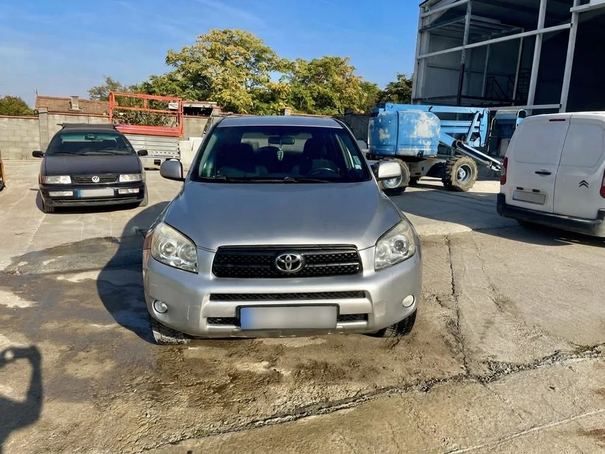 Toyota Rav4 | Mobile.bg � ����������� 5