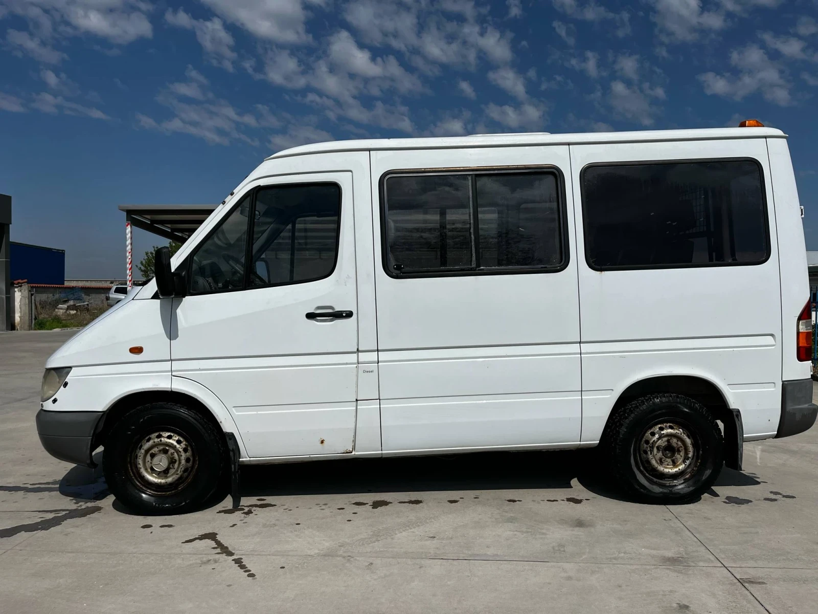 Mercedes-Benz Sprinter 311  - изображение 9