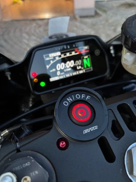Yamaha YZF-R1 undefined | Auto.bg — изображение 7