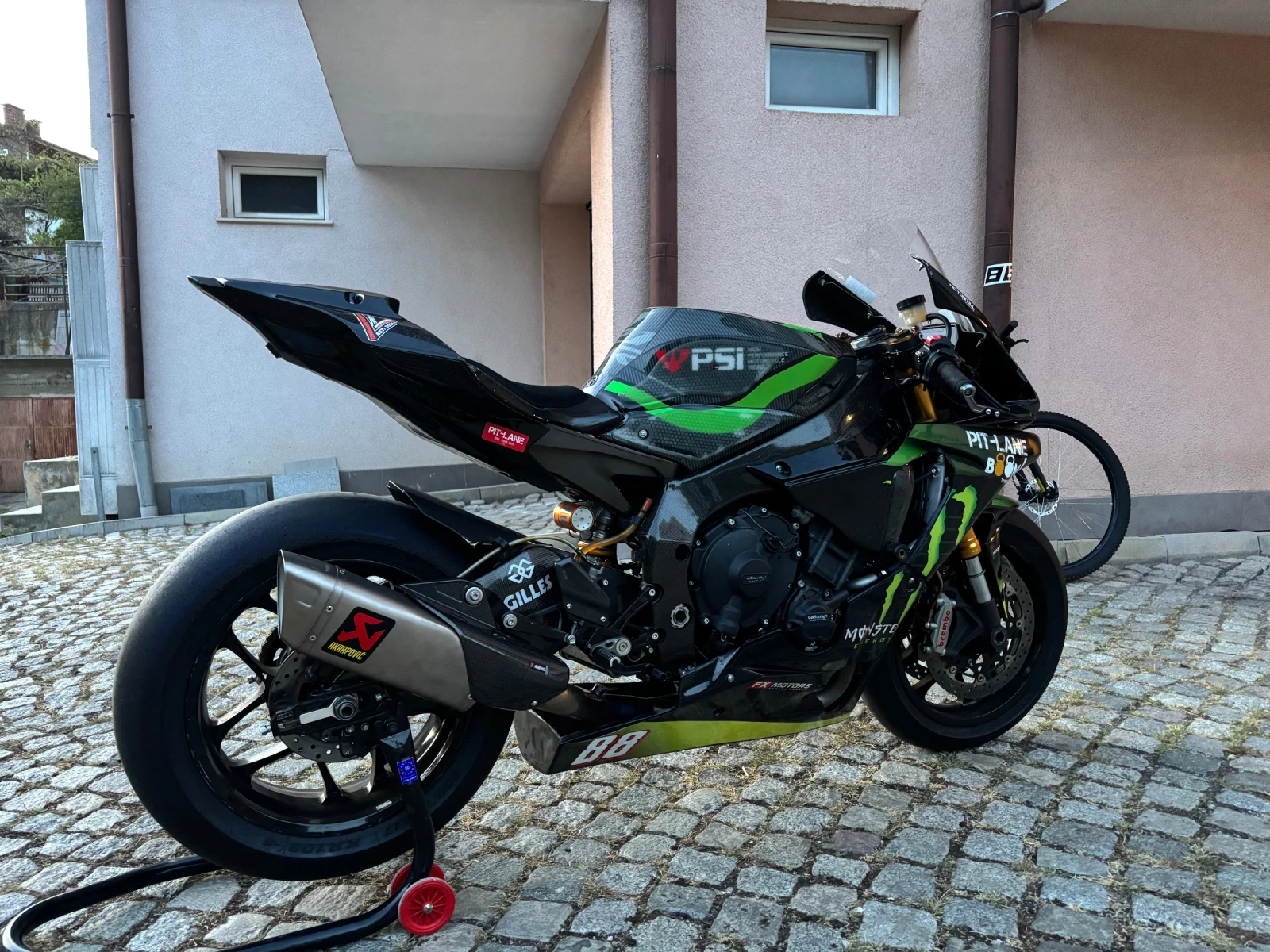 Yamaha YZF-R1, снимка 2 - Мотоциклети и мототехника - 56214591