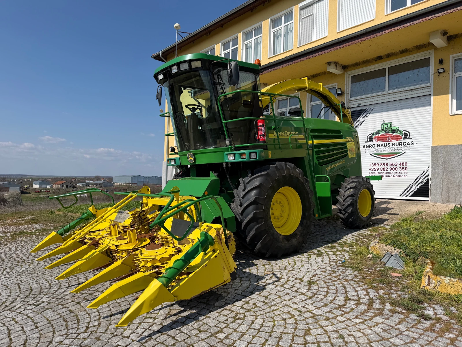 Комбайн John Deere 7200 + 6 РЕДА ХЕДЕР ЛИЗИНГ , снимка 3 - Селскостопанска техника - 52988989