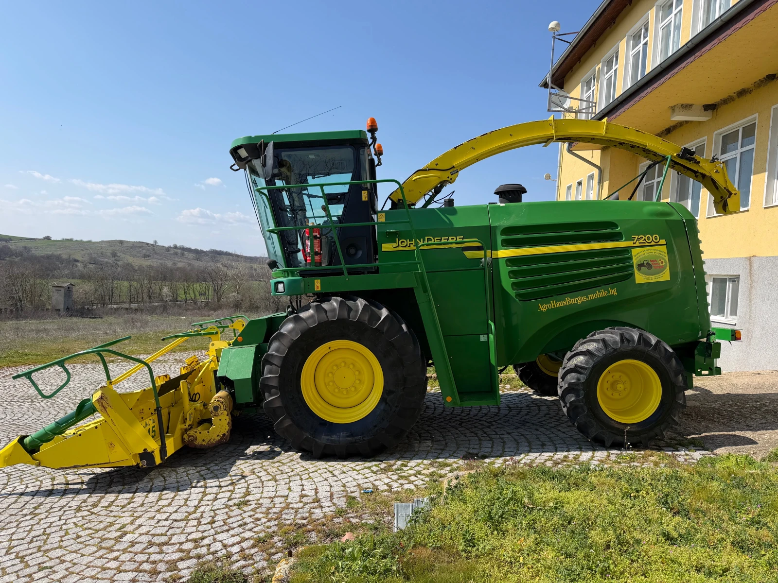 Комбайн John Deere 7200 + 6 РЕДА ХЕДЕР ЛИЗИНГ , снимка 4 - Селскостопанска техника - 52988989