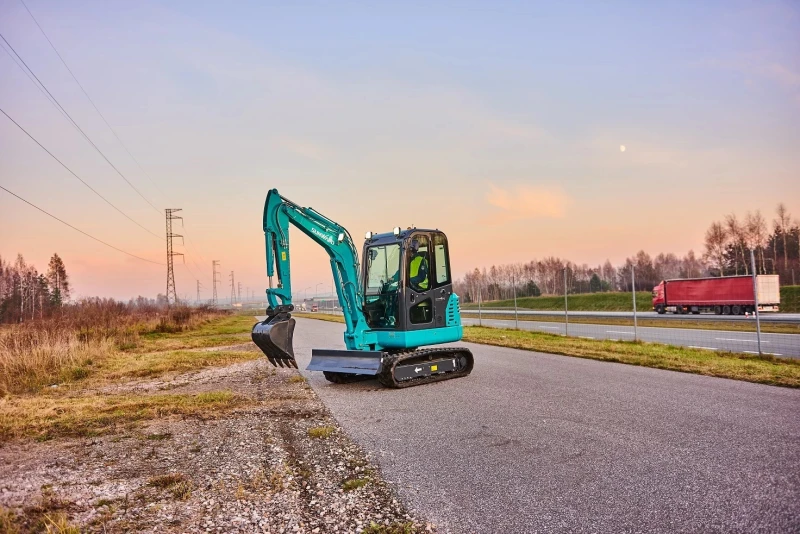 Багер Sunward SWE25F, снимка 4 - Индустриална техника - 51402815