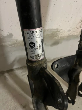 Амортисьори с пружини за Дуранго Гранд Чероки WK2, снимка 4