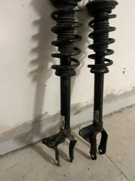 Амортисьори с пружини за Дуранго Гранд Чероки WK2, снимка 3 - Части - 53065564