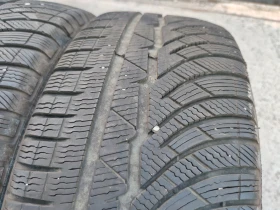 Гуми Зимни 225/55R18, снимка 5 - Гуми и джанти - 47490110