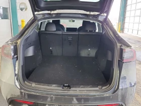 Tesla Model Y * PERFORMANCE * BLIND SPOT* ПОДГРЕВ* KEYLESS* , снимка 14