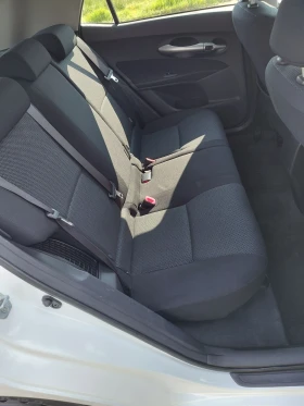 Toyota Auris Hybrid - Автоматик - ТОП..., снимка 9