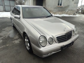 Mercedes-Benz E 200 CDI , снимка 2