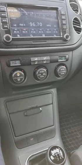 VW Golf Plus 1.6i, снимка 7 - Автомобили и джипове - 53634053