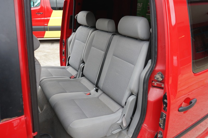 VW Caddy 1.9TDI*Климатик*2 стр.врати, снимка 7 - Автомобили и джипове - 44094798