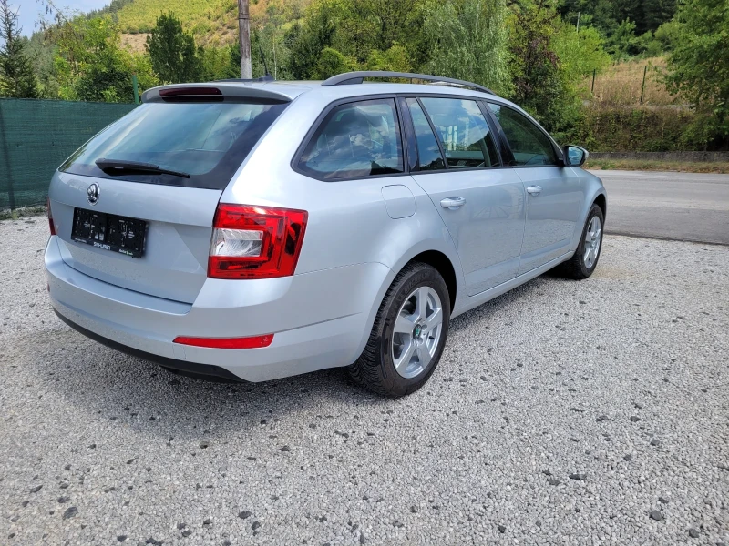 Skoda Octavia 4x4 Euro6, снимка 6 - Автомобили и джипове - 47312284