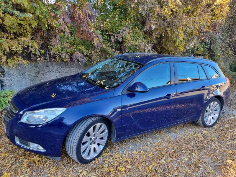 Opel Insignia SPORT TOURER, снимка 3 - Автомобили и джипове - 47255208