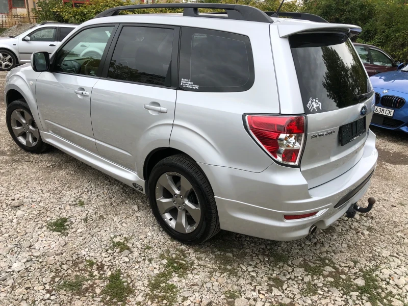 Subaru Forester 2.5 ХТ , снимка 3 - Автомобили и джипове - 47286298