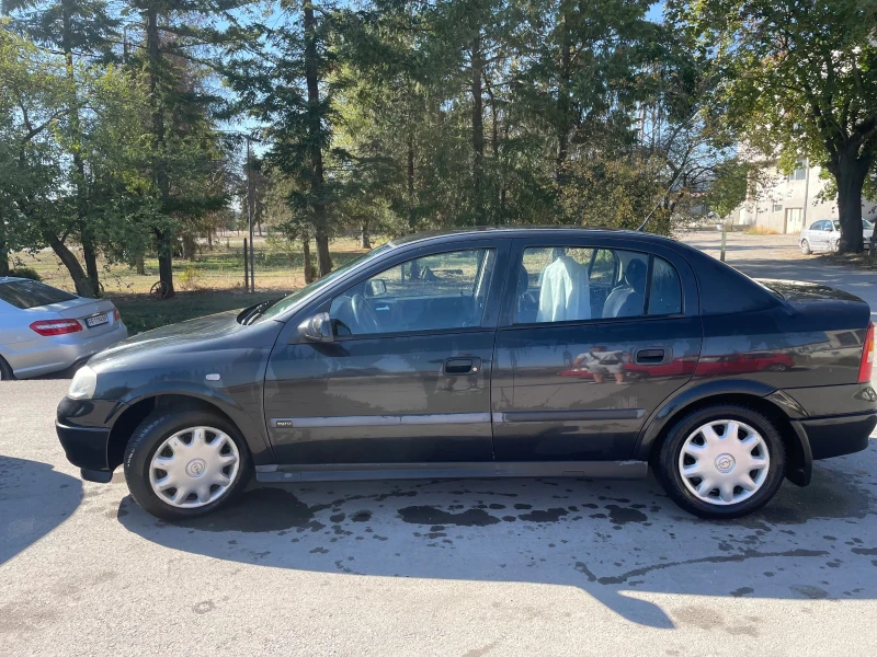 Opel Astra, снимка 2 - Автомобили и джипове - 47477097