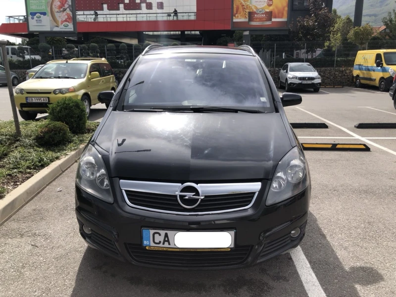 Opel Zafira 1.9CDTI, снимка 3 - Автомобили и джипове - 47518559