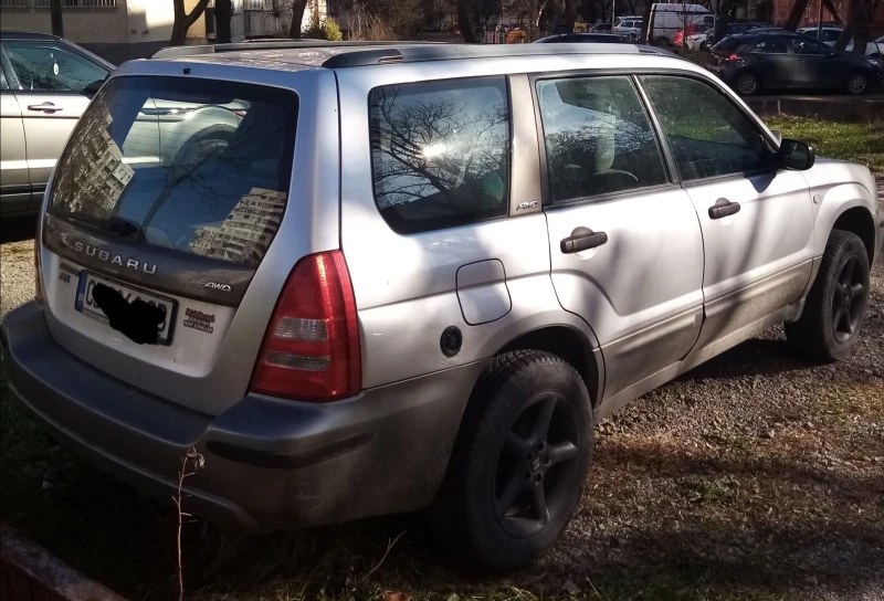 Subaru Forester, снимка 3 - Автомобили и джипове - 48138947