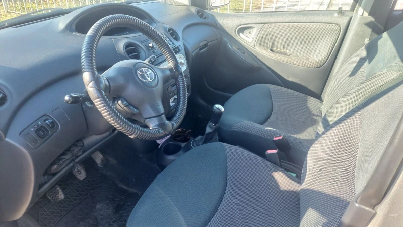 Toyota Yaris 5.ВРАТИ.КЛИМАТИК!!!, снимка 6 - Автомобили и джипове - 48243040