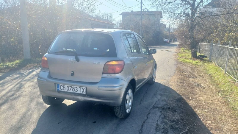 Toyota Yaris 5.ВРАТИ.КЛИМАТИК!!!, снимка 3 - Автомобили и джипове - 48243040