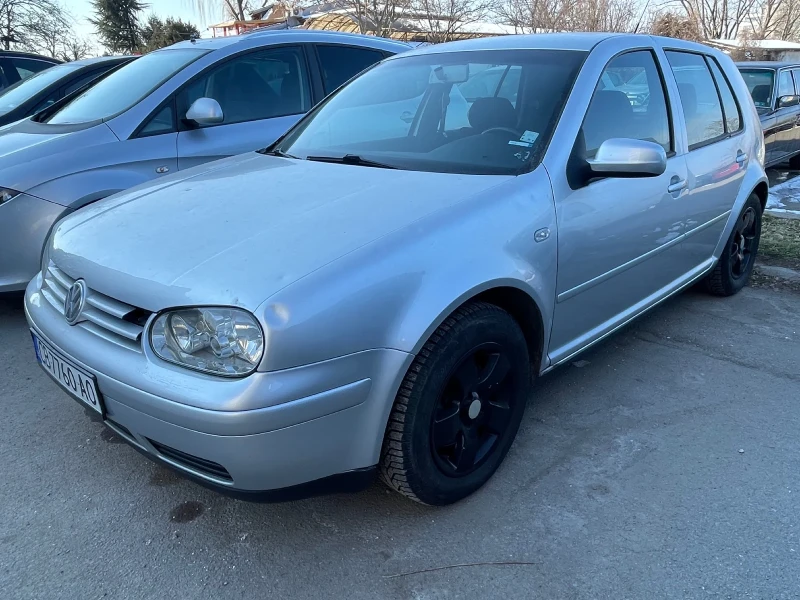 VW Golf, снимка 1 - Автомобили и джипове - 49243566