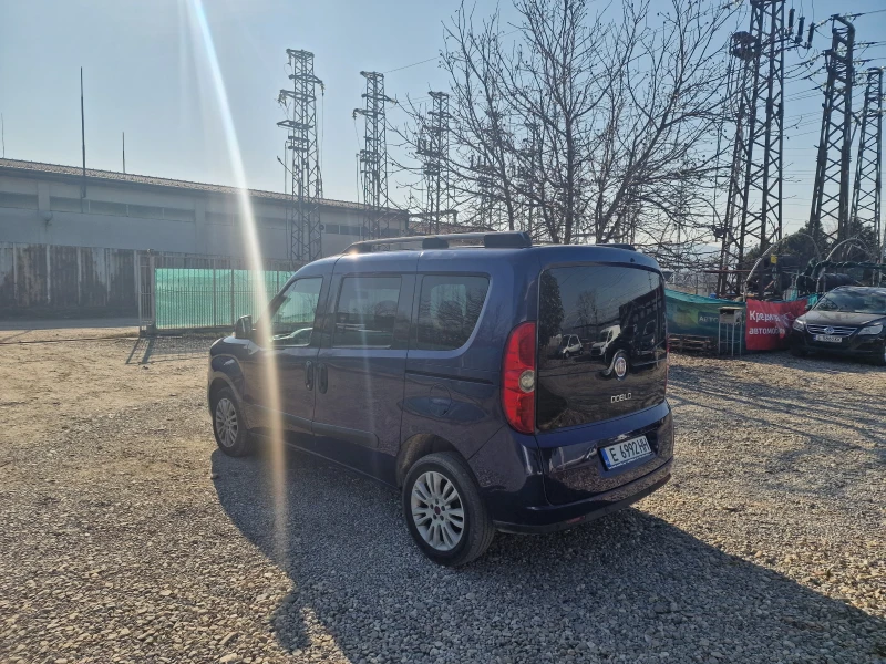 Fiat Doblo Trekking Mjet, снимка 6 - Автомобили и джипове - 49316835