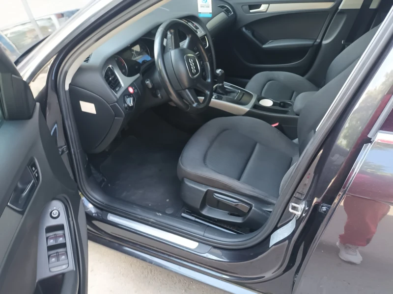 Audi A4 1.8 турбо, снимка 6 - Автомобили и джипове - 52330718