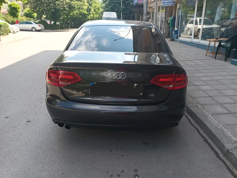 Audi A4 1.8 турбо, снимка 13 - Автомобили и джипове - 52330718