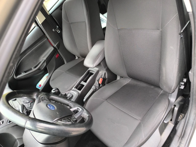 Ford Focus ПЕРФЕКТЕН.ЛИЗИНГ, снимка 7 - Автомобили и джипове - 51853677