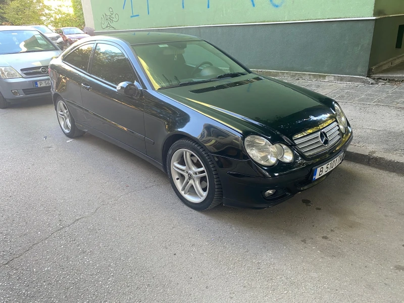 Mercedes-Benz C 200, снимка 4 - Автомобили и джипове - 52797399