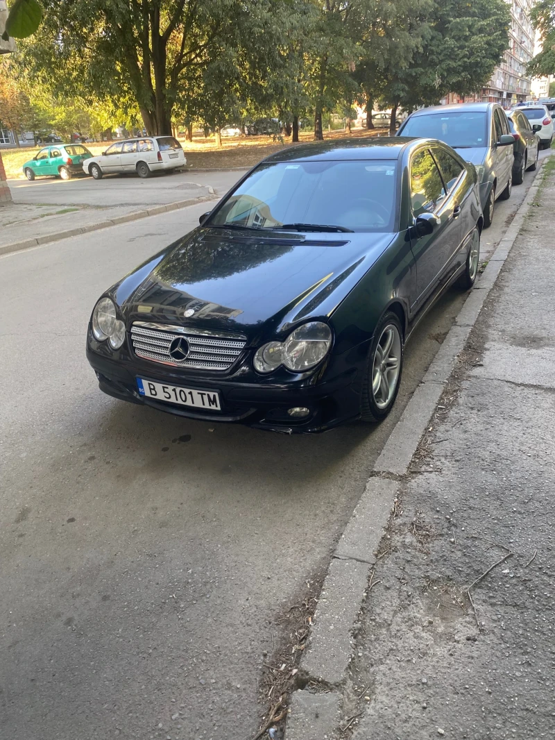 Mercedes-Benz C 200, снимка 3 - Автомобили и джипове - 52797399