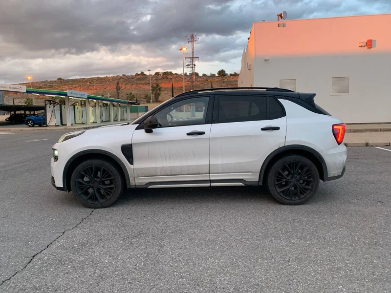 LynkCo 01 280 cv  Link in Co 01 More  Hibrido, снимка 2 - Автомобили и джипове - 53329175