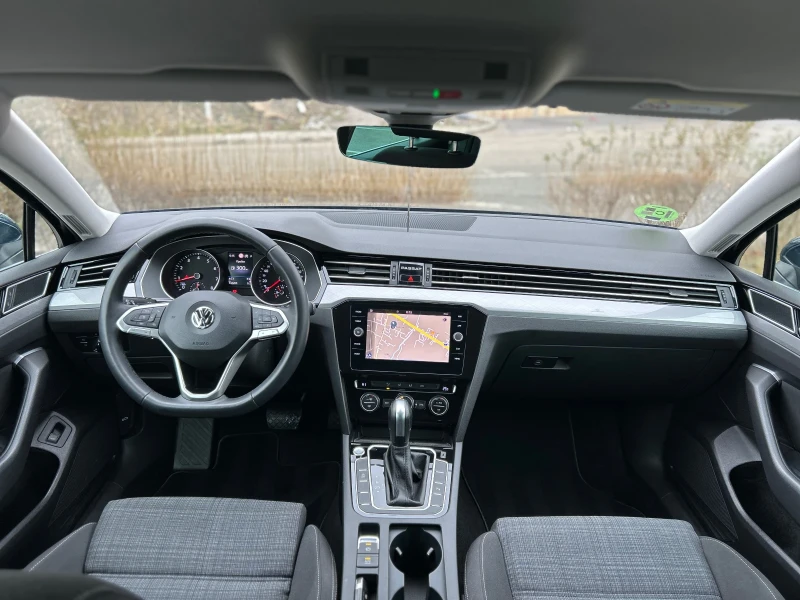 VW Passat Bussines* 1.5TSI* DSG* FULL LED, снимка 11 - Автомобили и джипове - 53393107