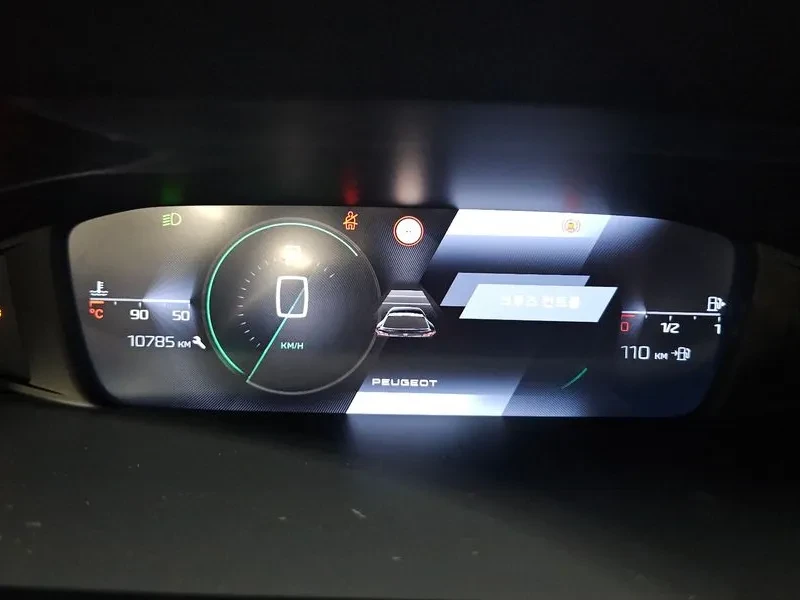 Peugeot 408 1.2 Pure Tech Allure, снимка 8 - Автомобили и джипове - 55831044