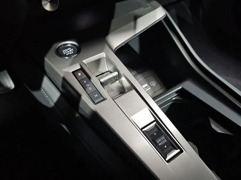 Peugeot 408 1.2 Pure Tech Allure, снимка 9 - Автомобили и джипове - 55831044