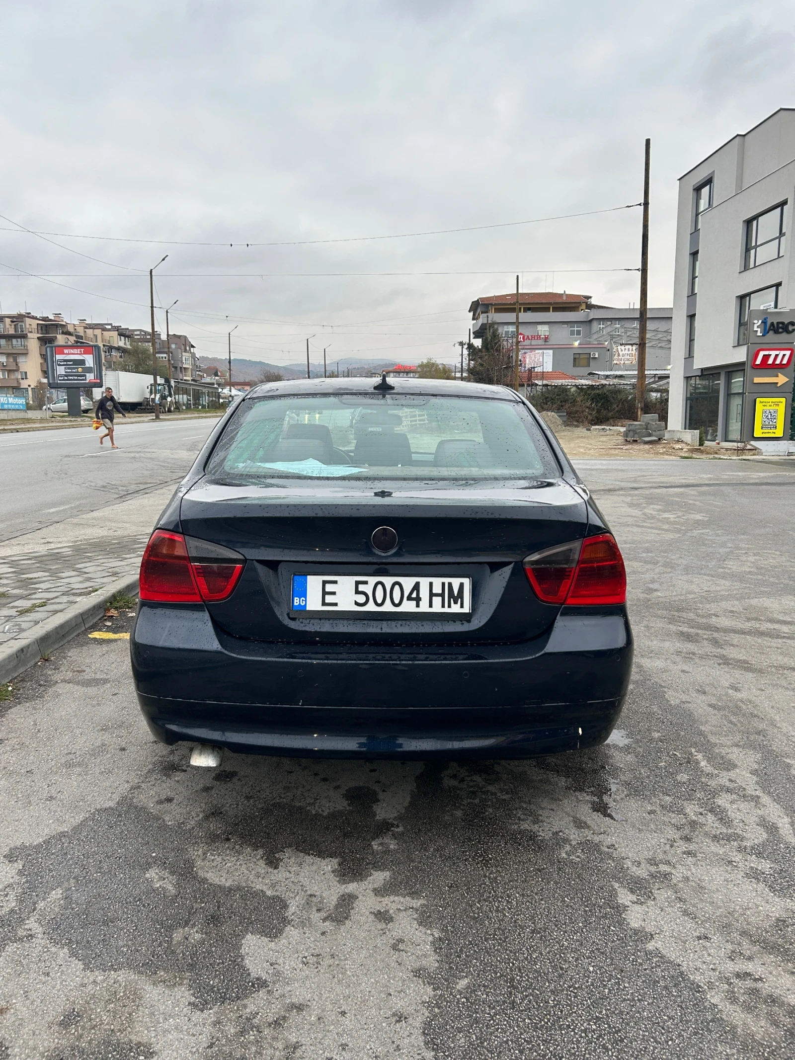 BMW 320  - изображение 4