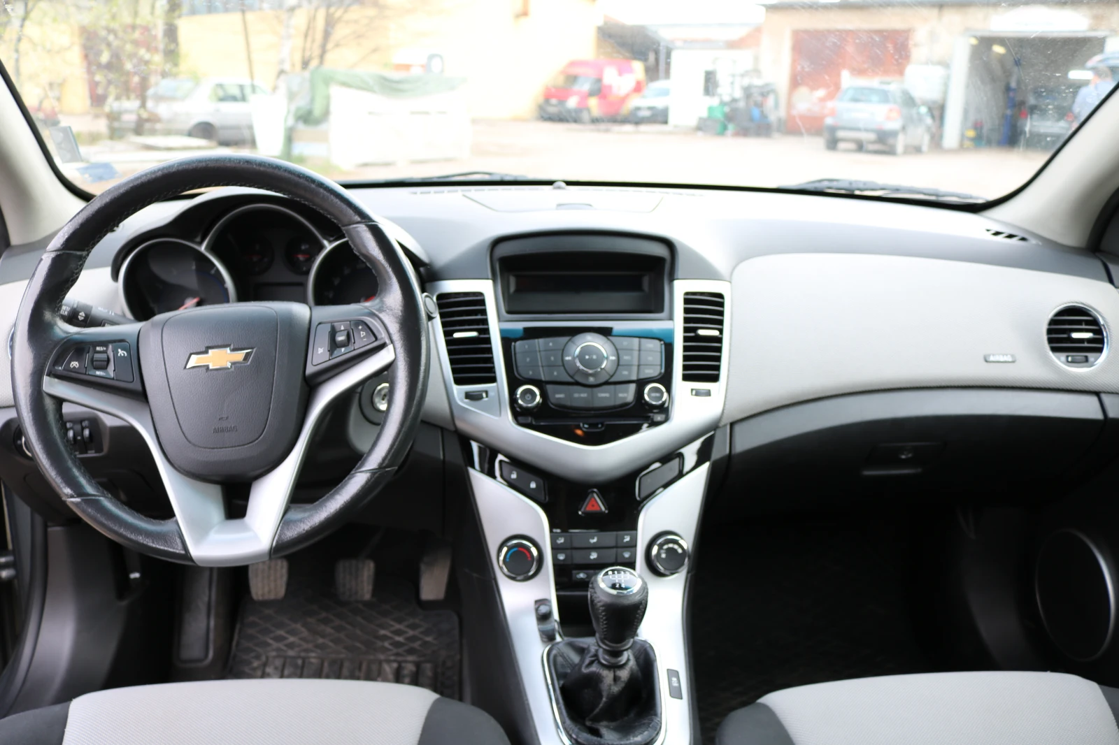 Chevrolet Cruze 1.6 - изображение 9