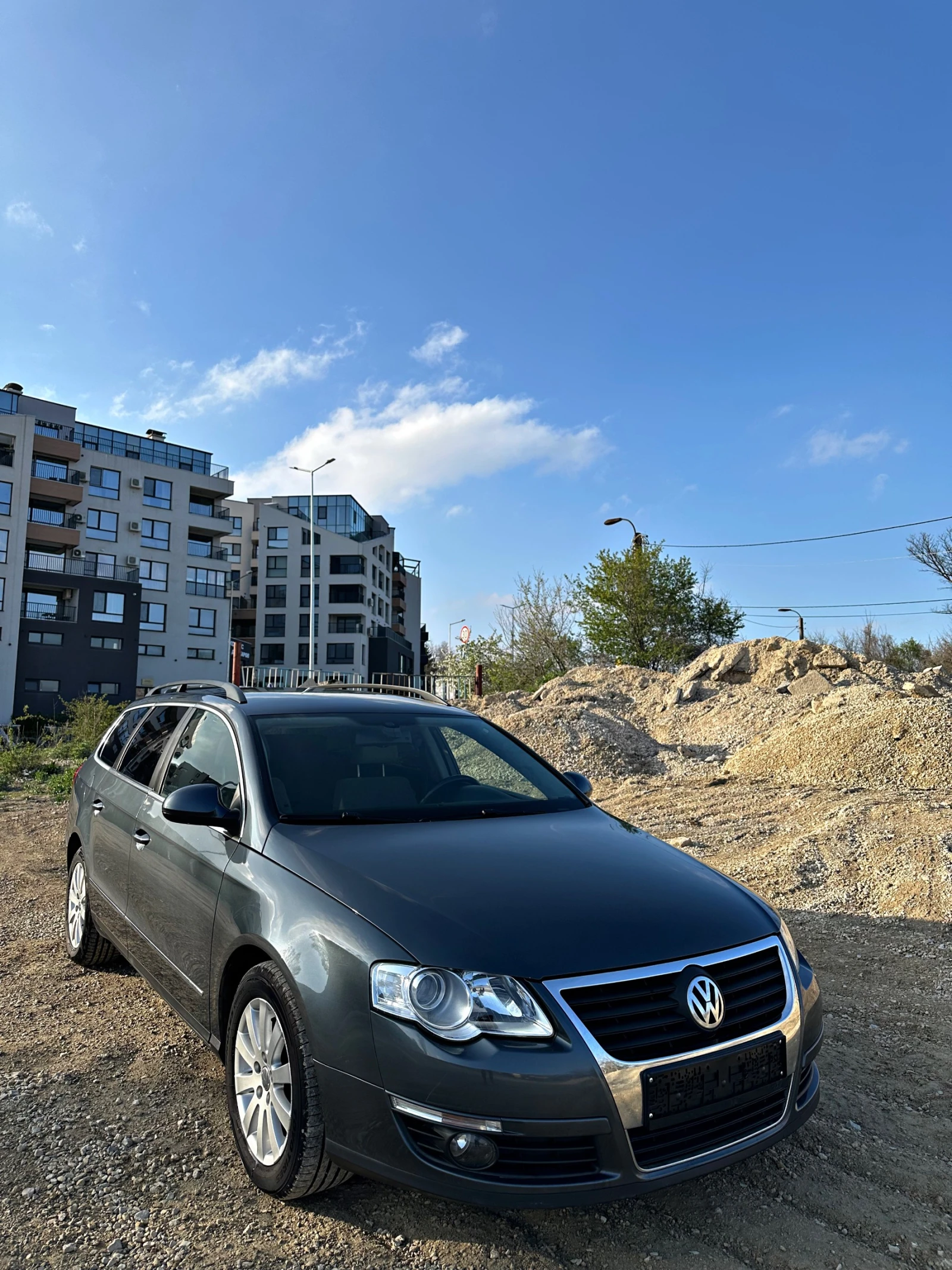 VW Passat 1.8T * 2009г* FACE* NAVI* XENON*  - изображение 2