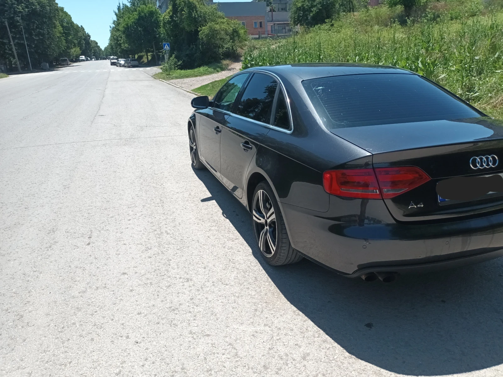 Audi A4 1.8  | Mobile.bg   12