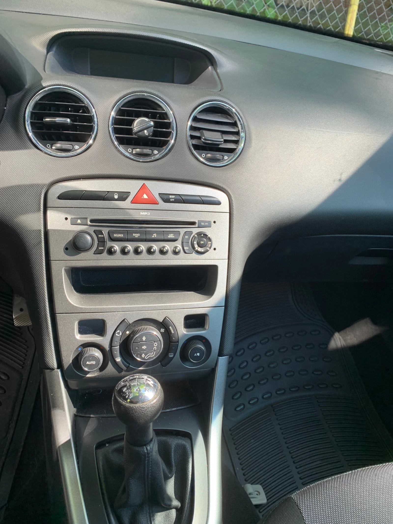Peugeot 308  - изображение 7
