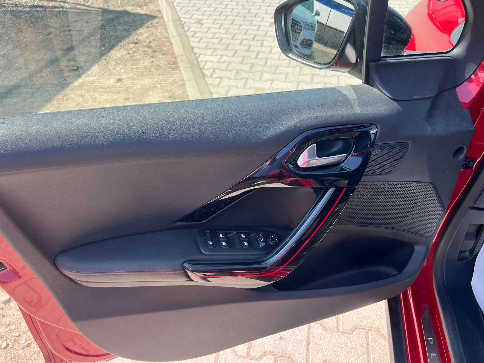Peugeot 2008 1.6HDi GT-Line Navi Камера Лизинг - изображение 9