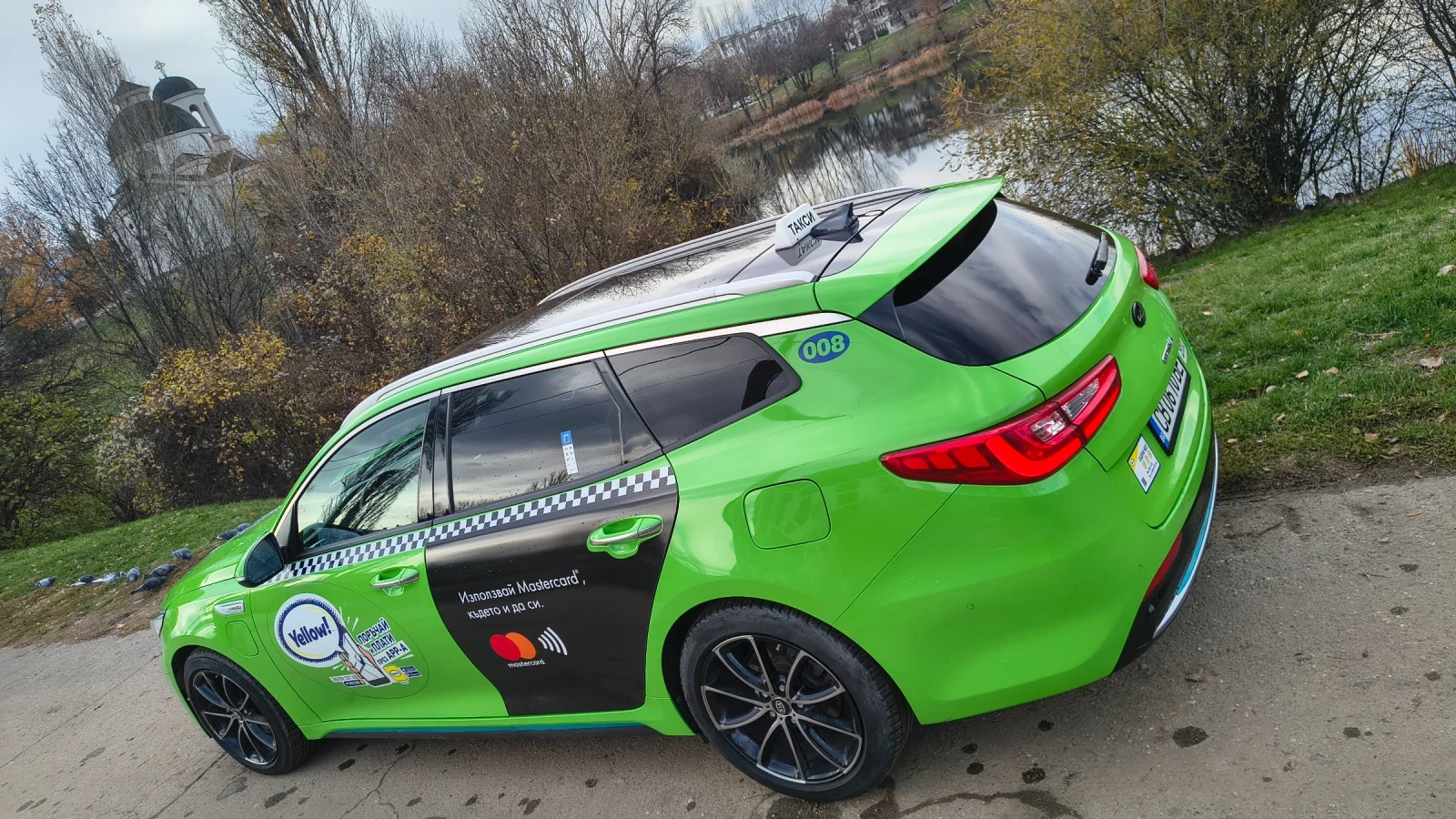 Kia Optima 2.0 Plug-in Hybrid, Premium - изображение 4